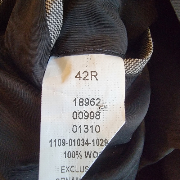 Jos A Bank Tailored Suit Mens Grey 100% Wool 42R 38W X 29.5L Double Vent Flat - Picture 9 of 14